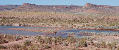 Pentecost River Crossing im Film von 2008 in einer Szene von 1942