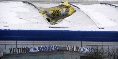 BVB Fahne weht über GE Arena.<br />(Fotomontage)<br />Quelle: reviersport.de