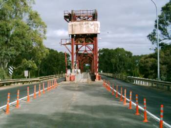 Paringa Brücke.JPG