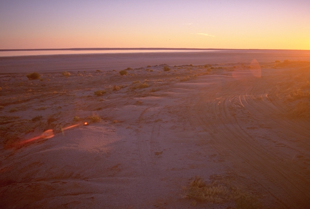 Lake Eyre at sunset