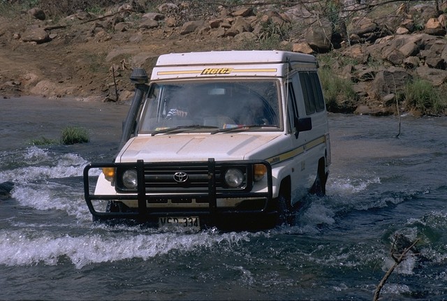 Creek crossing in den Kimberley